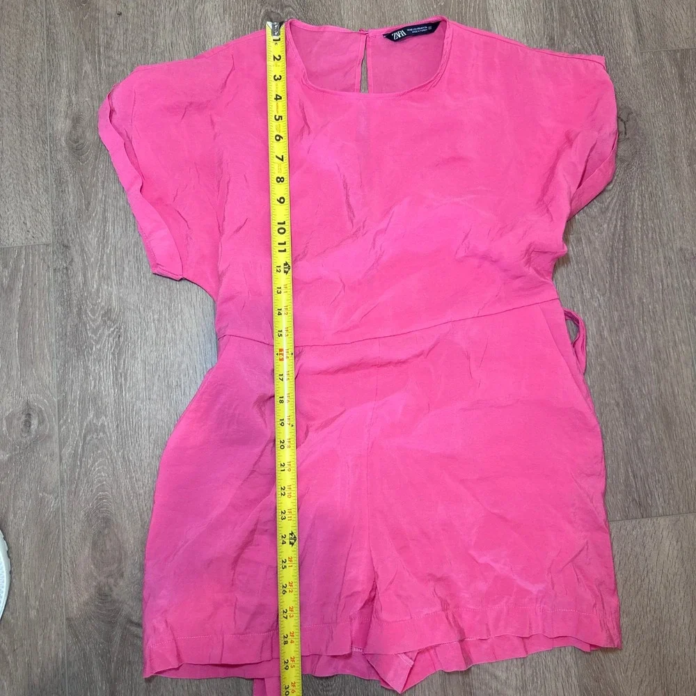 Zara Womens Pink Textured Short Sleeve Keyhole Back Tie Waist Romper Size XS